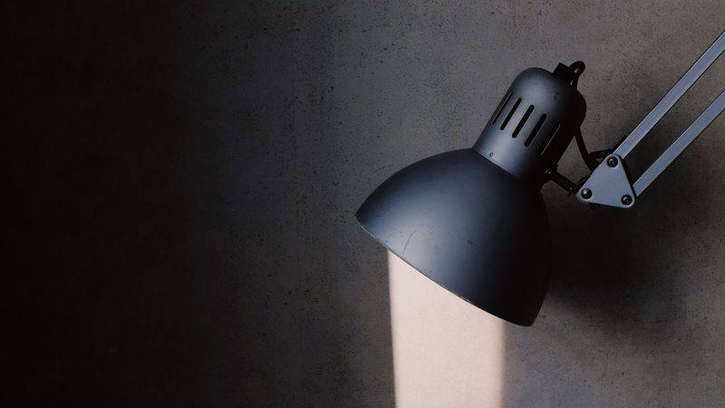lamp, wall, glare, light, 4k