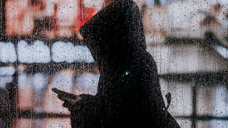 rain, silhouette, hood, drops, 4k