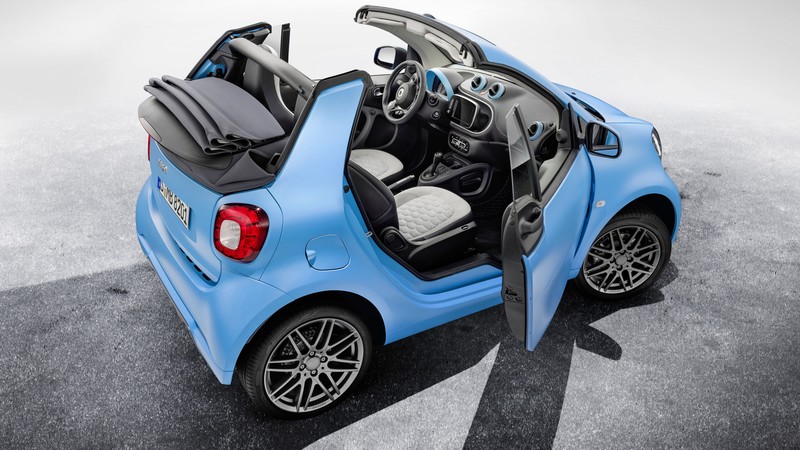 Smart Fortwo cabrio, BRABUS edition, Geneva Auto Show 2016, blue