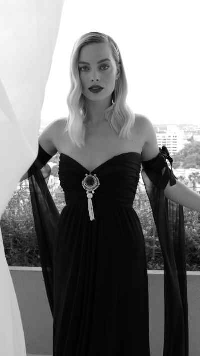 Celebrity Margot Robbie, Actress, Blonde, Black Dress, Australian, 1080x1920