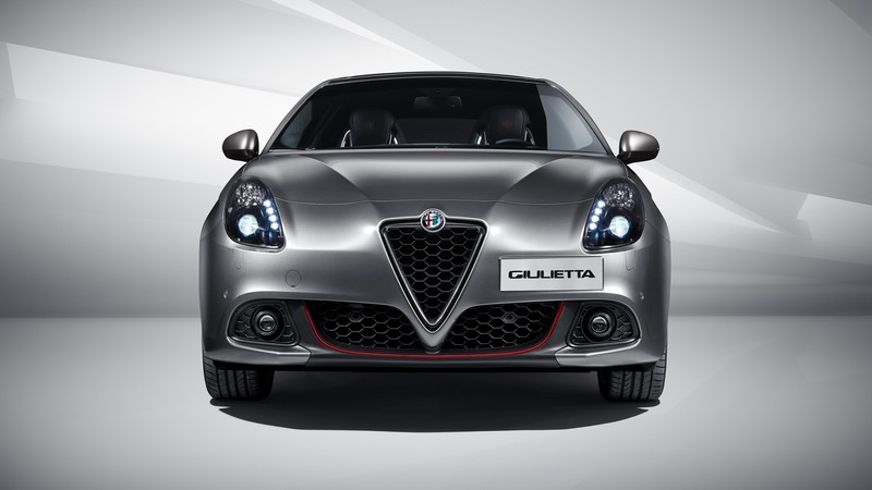Alfa Romeo Giulietta Veloce (940), Geneva Auto Show 2016, hatchback, silver