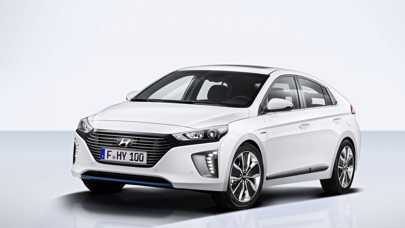 Hyundai IONIQ, Electric Car, hybrid, white