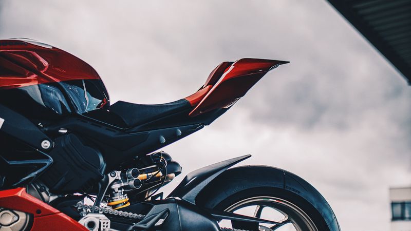 motorcycle, motor, engine, wheel, side view, 4k