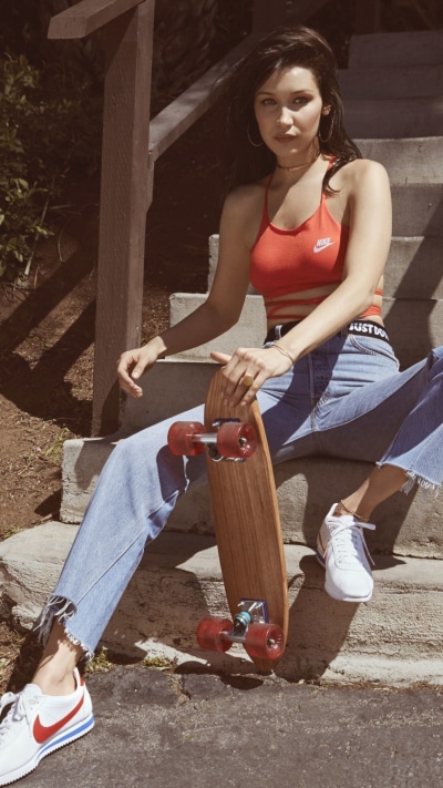 Celebrity Bella Hadid, Skateboard, Stairs, 1080x1920
