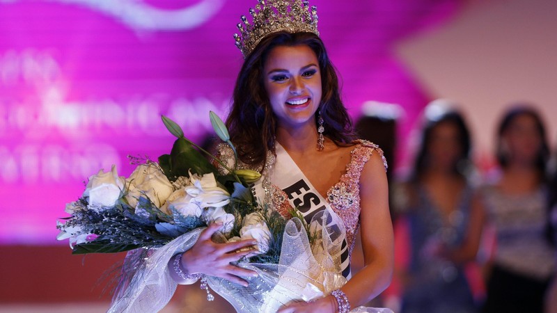 Clarissa Molina, Miss universe 2015, Miss Dominican Republic, Beauty Pageant, model