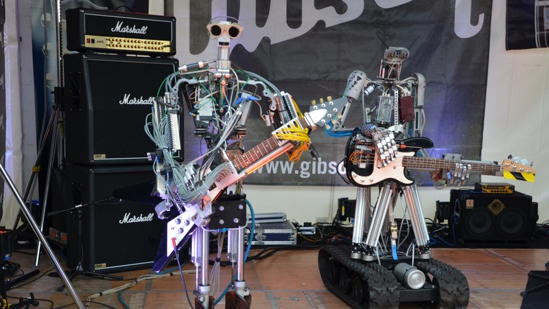 Compressorhead, robot music band, tnt