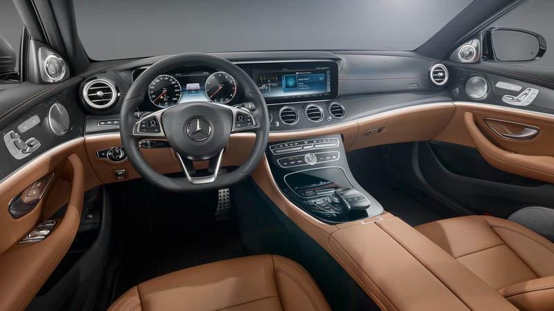 Mercedes Benz E 400, NAIAS 2016, sedan, grey
