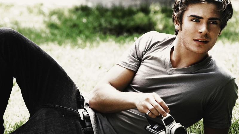 Zac Efron, Most popular celebs, actor