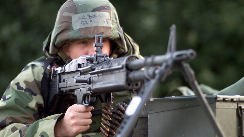 M60, soldier, machine gun