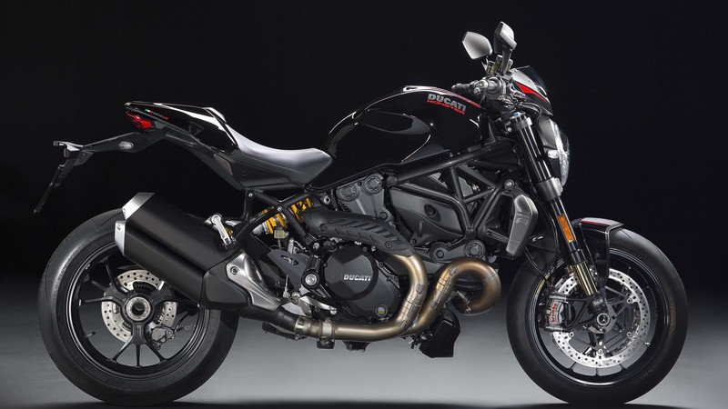 Ducati Monster 1200R, test