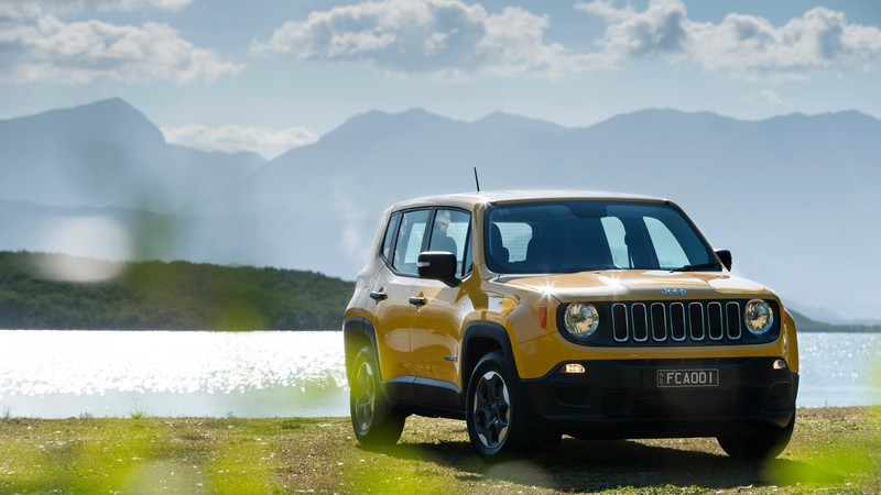 Jeep Renegade Sport, yellow, SUV