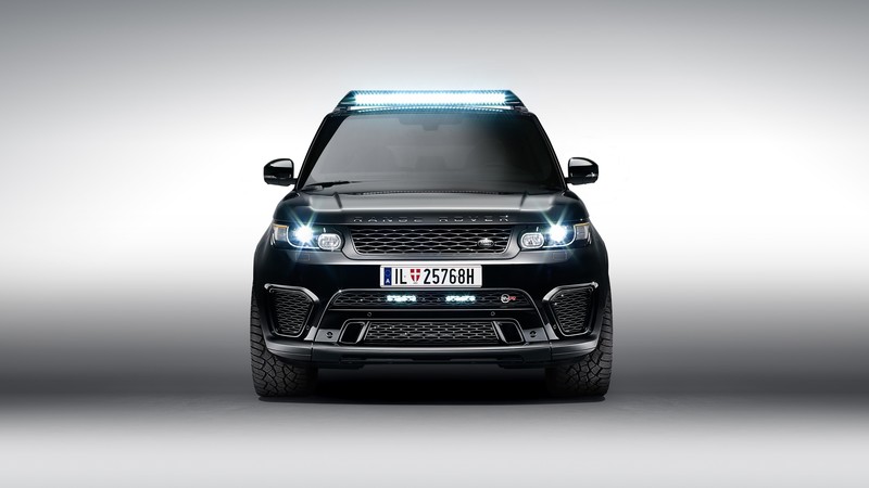 Range Rover Sport SVR, 007 Spectre movie