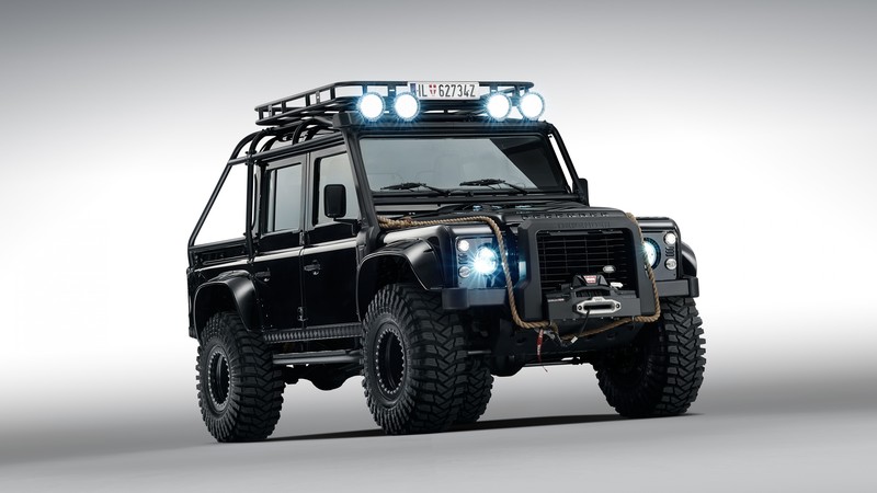 Land Rover Defender 110, 007 Spectre movie