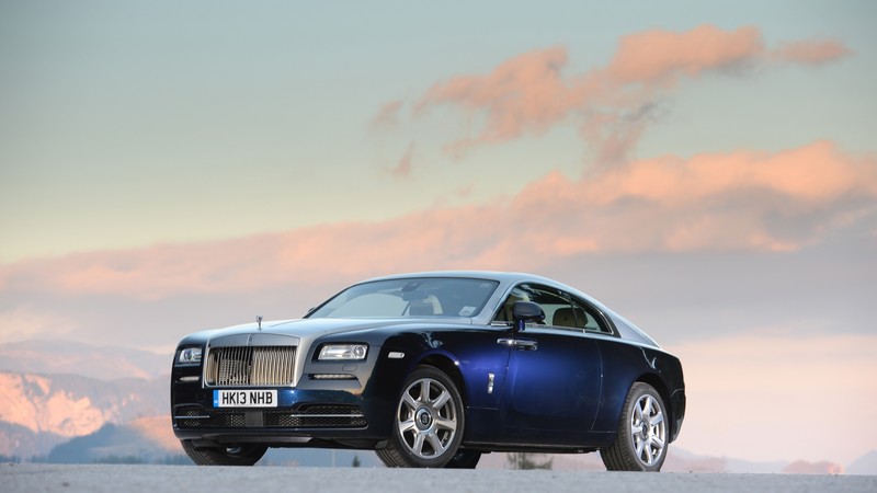Rolls-Royce Dawn,
