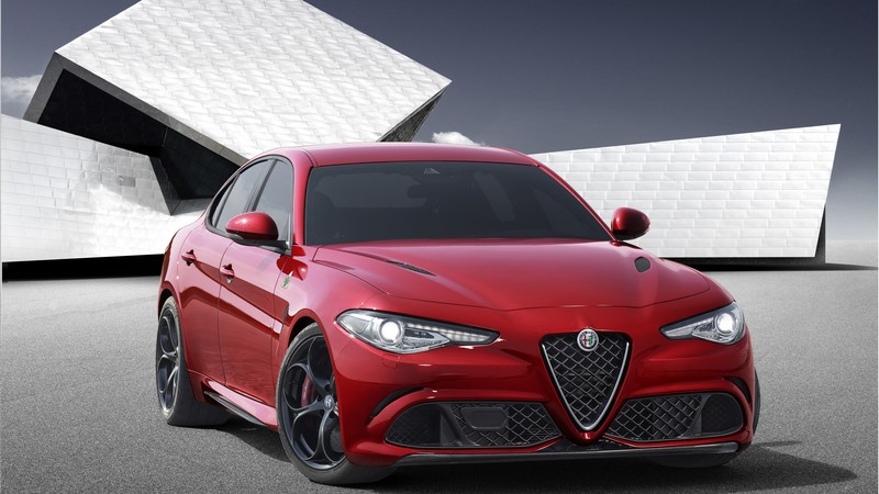 Alfa Romeo Giulia, red