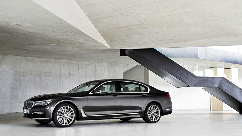 BMW 7-series, black, Frankfurt 2015