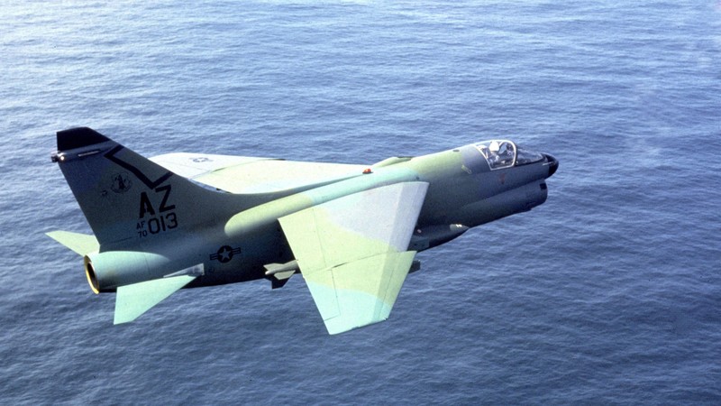 LTV A-7 Corsair II, jet, attack, fighter, A-7, Corsair, sea, review, flight