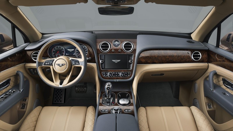 Bentley Bentayga, interior, Frankfurt 2015