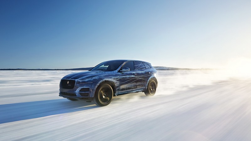 Jaguar F-Pace, winter, test