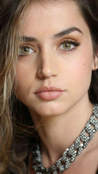 Celebrity Ana de Armas, Actress, Cuban, Green Eyes, Brunette, Face, 1080x1920