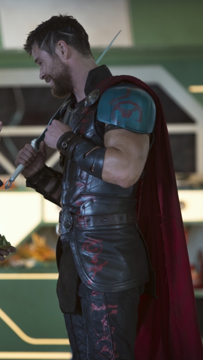 Movie Thor: Ragnarok, Bruce Banner, Chris Hemsworth, Mark Ruffalo, Thor, 1080x1920