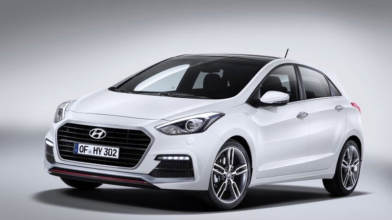 Hyundai i30 Turbo, hatchback, review, buy, rent