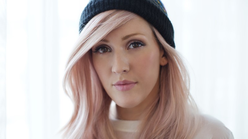 Ellie Goulding, Top music artist and bands, blond