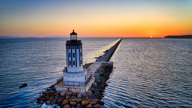 lighthouse, sea, building, 4k
