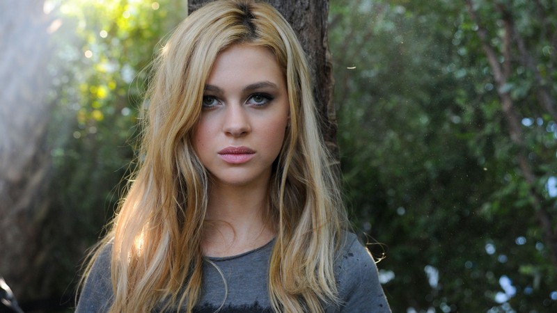 Nicola Peltz, Most Popular Celebs, actress