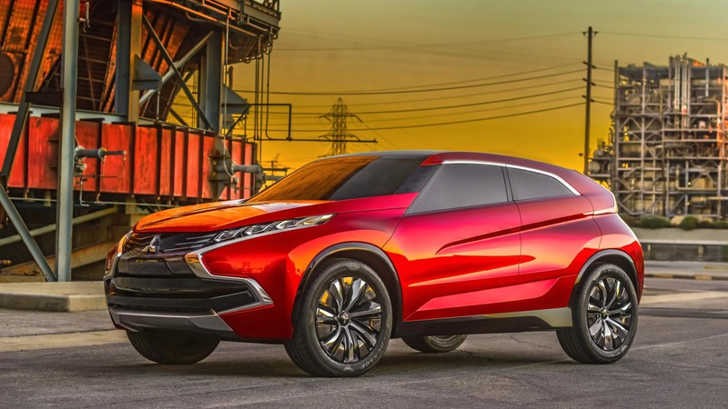 Mitsubishi XR PHEV, hybrid, crossover, red.