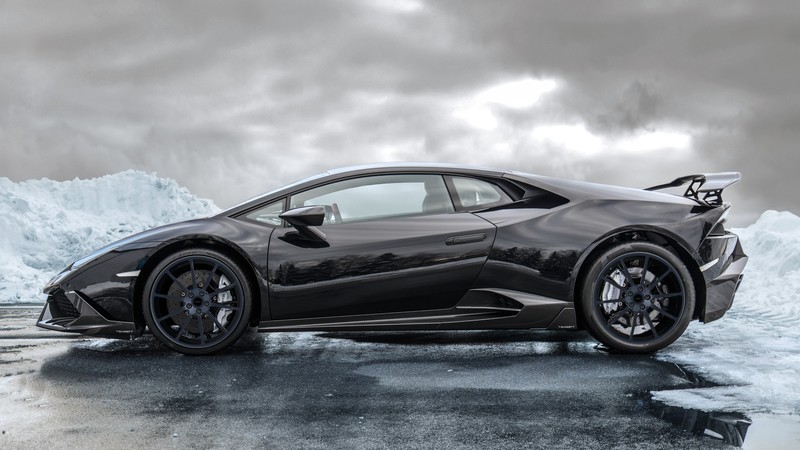 lamborghini huracán, supercar, ice, black.