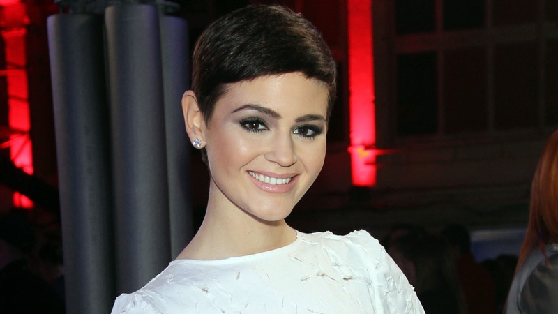 Honorata Skarbek, Top music artist and bands, singer