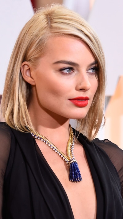 Celebrity Margot Robbie, Australian, Necklace, Actress, Blonde, Lipstick, 1080x1920