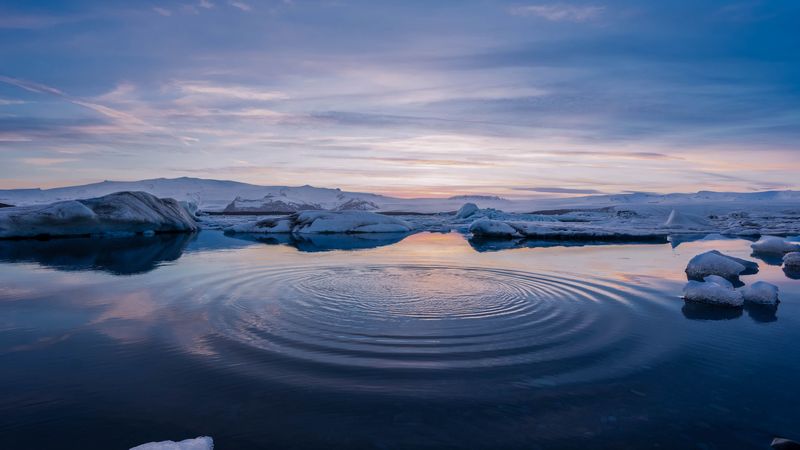horizon, water, circles, snowy, 4k