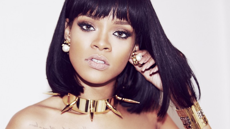 Rihanna, Top music artist and bands, singer, actress, red hair
