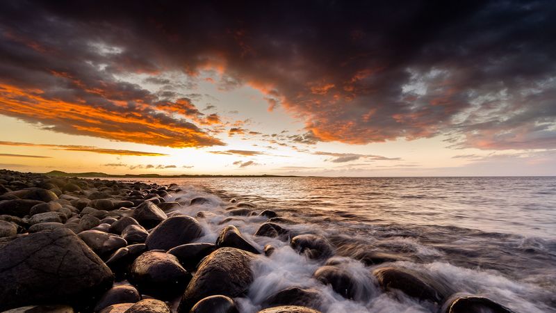 sunset, horizon, waves, stones, 4k