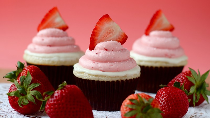 Cake, strawberry, berries