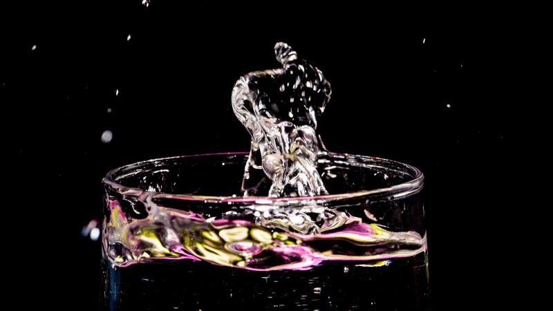 splash, spray, glass, black, background, 4k