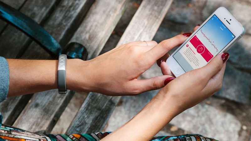 Jawbone UP3, tracker, fitness bracelet, sport tracker, smartphone connection, review, buy, unboxing