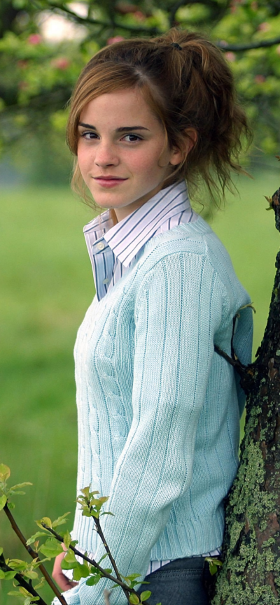 Celebrity Emma Watson, 828x1792