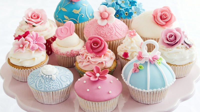 muffins, cream, powdered sugar, flowers, roses, desserts, pastries