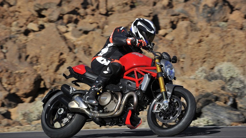 Ducati Monster 1200S, Best Bikes 2015, motorcycle, racing, sport, bike, sport bike, review, test drive, buy, rent