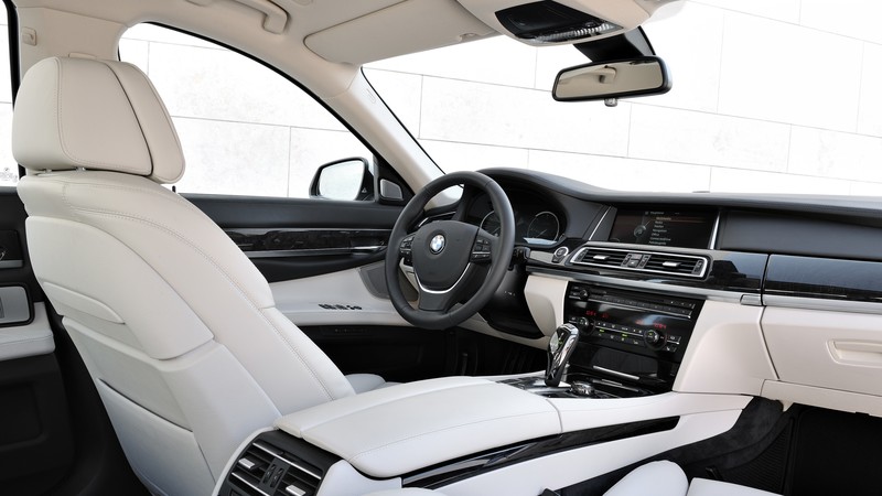 BMW M135i, sports car, supercar, xDrive, F20, speed, test drive, Top Gear, interior