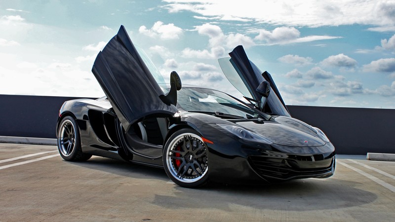 McLaren 12C, MP4-12C, supercar, luxury cars, sports car, test drive, review, doors, silver
