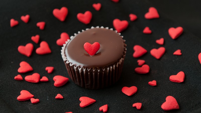 muffins, hearts, flowers