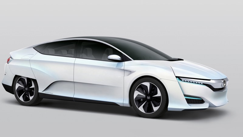 Honda FCv, hydrogen, Clarity, electric cars, sports car, test drive, review, concept, side