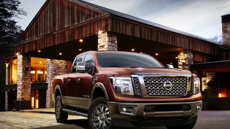 Nissan Titan, XD, 2015 cars, Detroit, SUV, hybrid, ecosafe, review, test drive, front, red