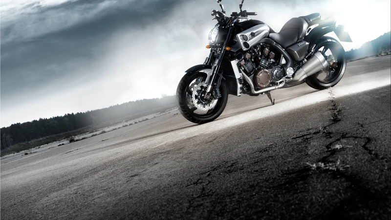 Yamaha VMAX, V-Max, motorcycle, cruiser, bike, test drive, buy, rent, road
