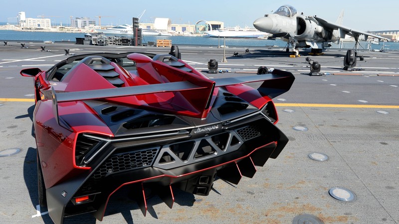 Lamborghini Veneno, supercar, Lamborghini, sports car, limited edition, aircraft, runway, back