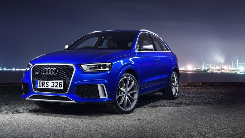 Audi RS Q3, crossover, Audi, CUV, city, night, blue, front, 2015 Detroit Auto Show. NAIAS